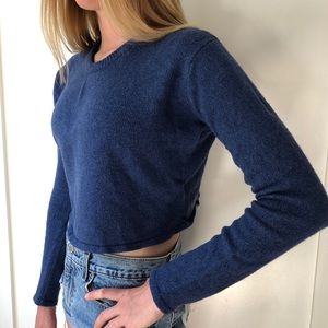 Long sleeve crop sweater
